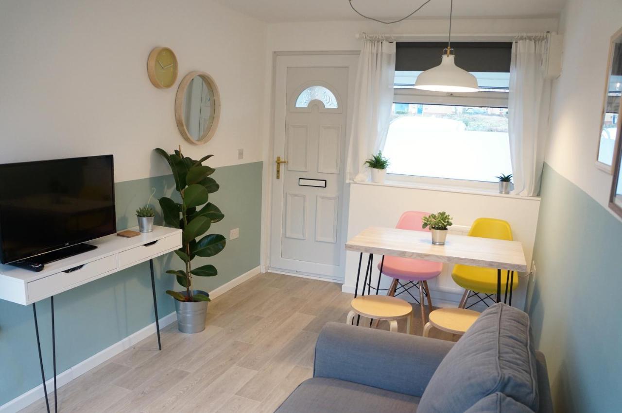 Апартаменты The Oldbrook Garden Flat Милтон-Кейнс Экстерьер фото